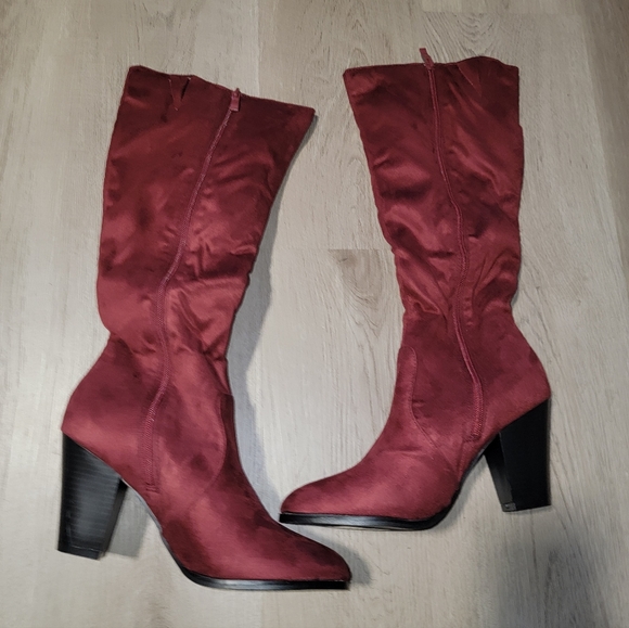 Forever | 3" womens suede heeled zip up boots - Picture 2 of 4